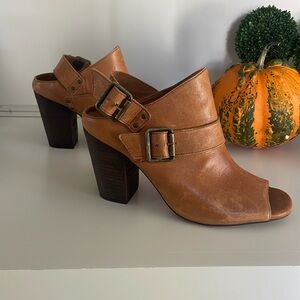 TRASK bison leather peep toe shoes